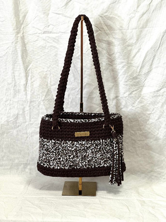 Shopper ALISHA