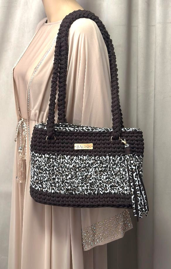Shopper ALISHA